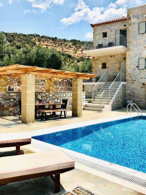Family Sea View With Private Pool * Stoupa
