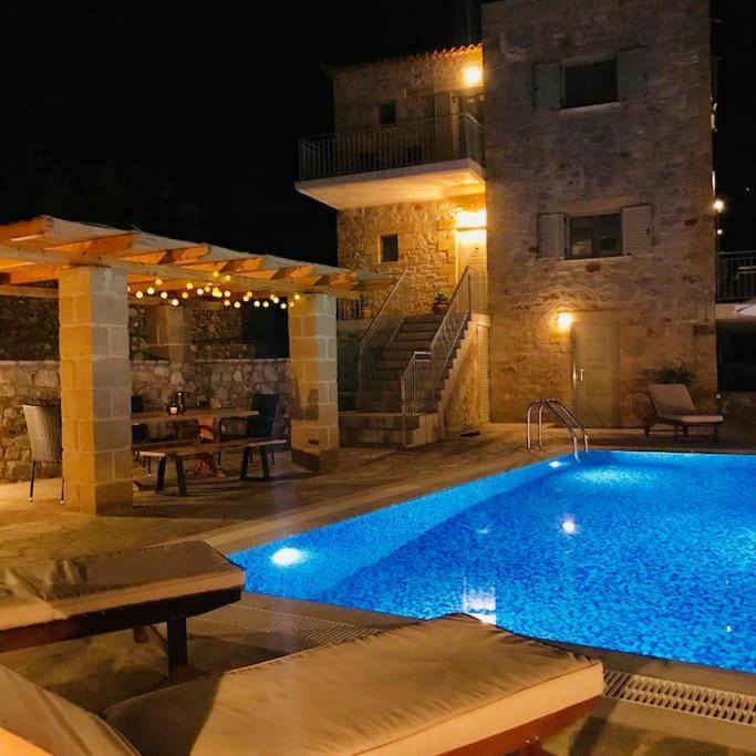 Family Sea View With Private Pool * Stoupa